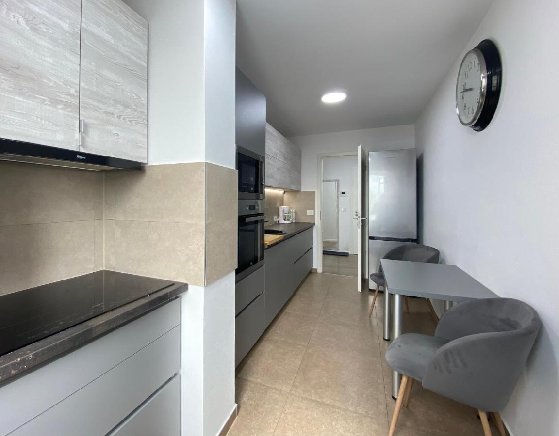 Astoria Apartment - Pet Friendly 布拉索夫 外观 照片