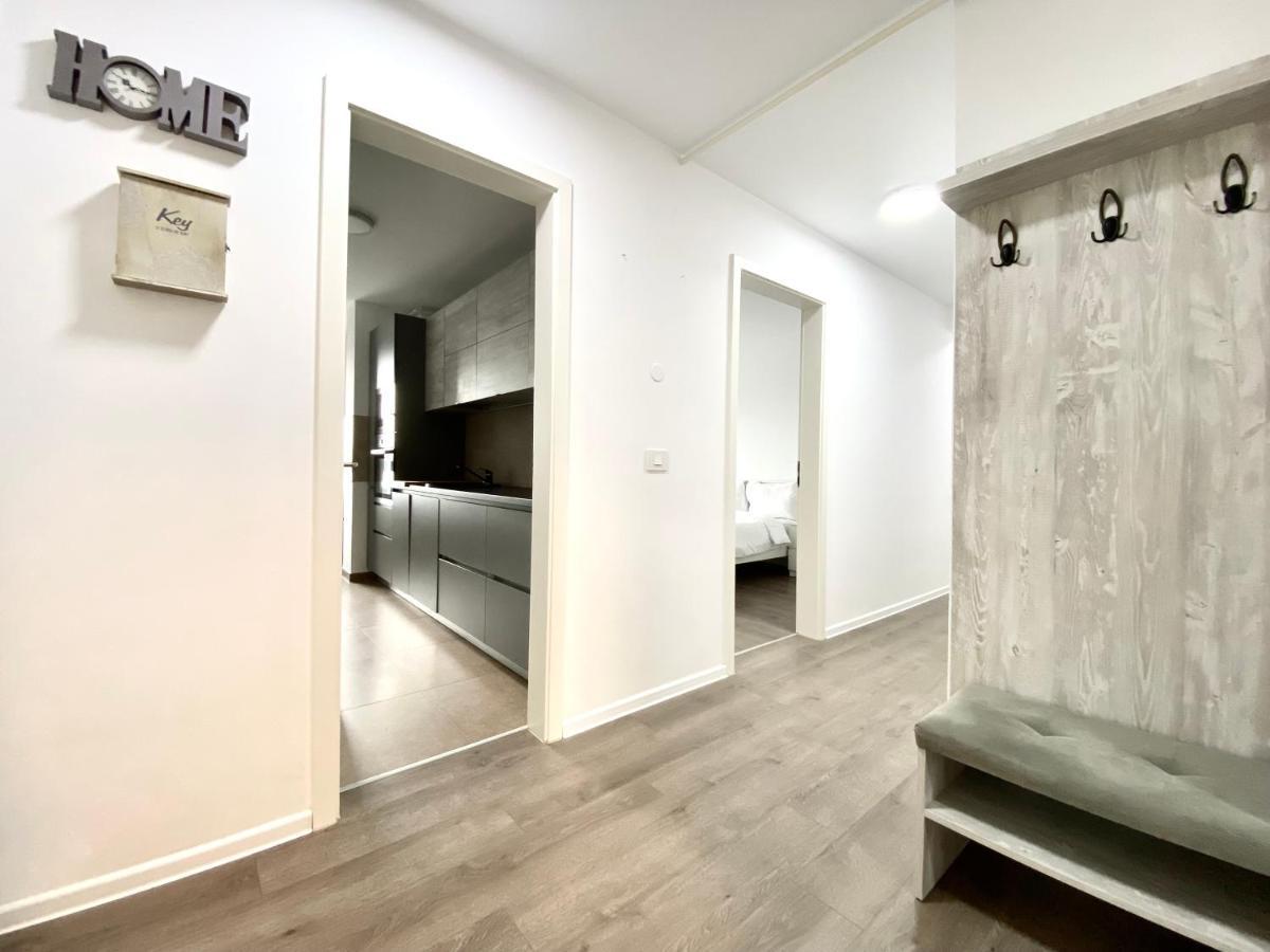Astoria Apartment - Pet Friendly 布拉索夫 外观 照片